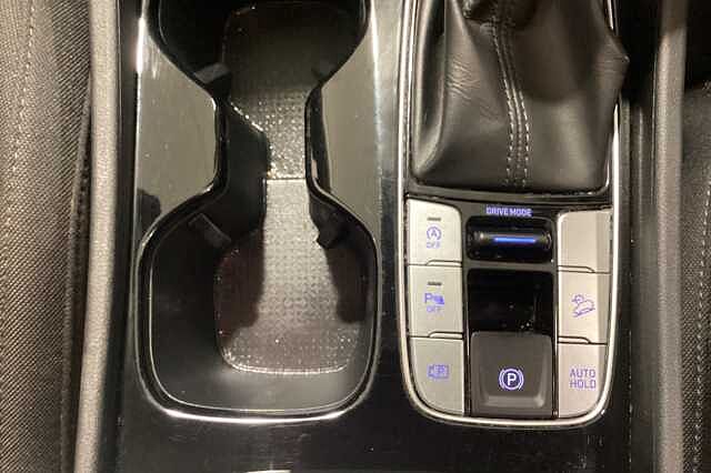 Hyundai TUCSON 1.6 TGDi 48V MHD SE Connect 5dr 2WD DCT