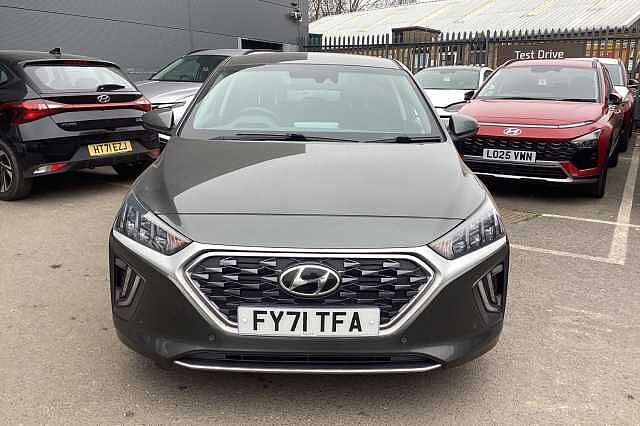 Hyundai IONIQ 1.6 GDi Hybrid Premium SE 5dr DCT