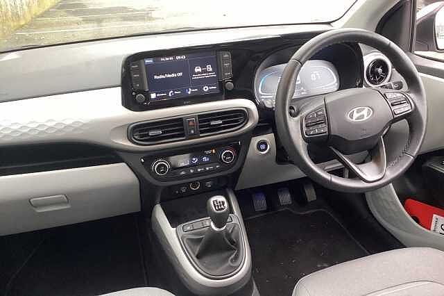 Hyundai i10 1.0 MPi Premium 5dr