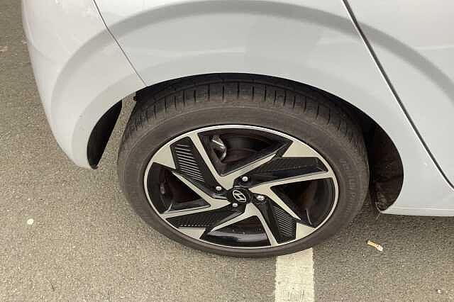 Hyundai i10 1.0 MPi Premium 5dr