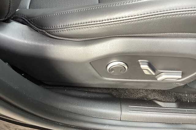 Hyundai SANTA FE 1.6 TGDi Plug-in Hybrid Premium 5dr 4WD Auto