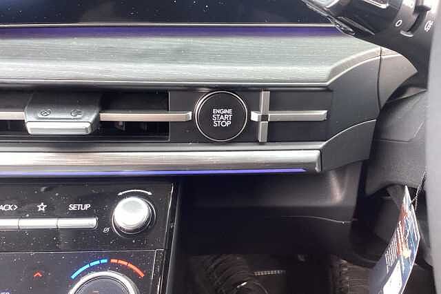 Hyundai SANTA FE 1.6 TGDi Plug-in Hybrid Premium 5dr 4WD Auto