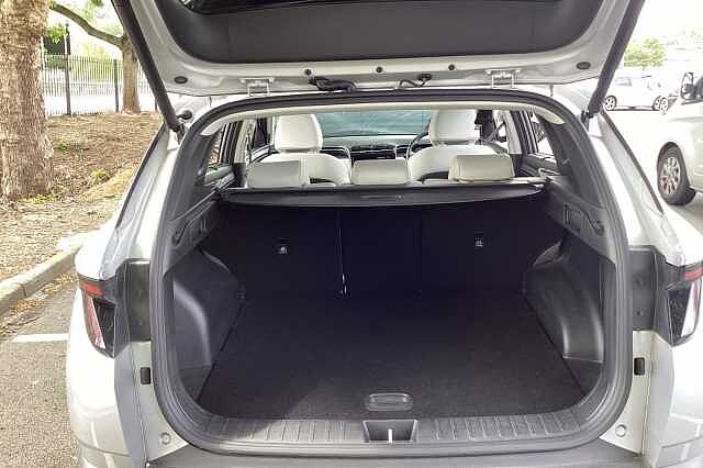 Hyundai TUCSON 1.6 TGDi 48V MHD Ultimate 5dr 2WD DCT Silver