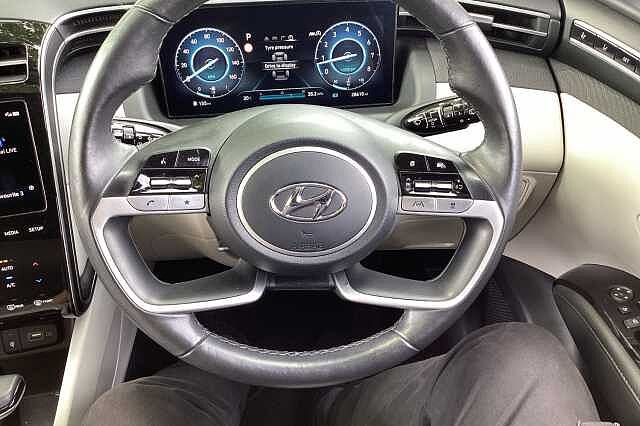 Hyundai TUCSON 1.6 TGDi 48V MHD Ultimate 5dr 2WD DCT Silver