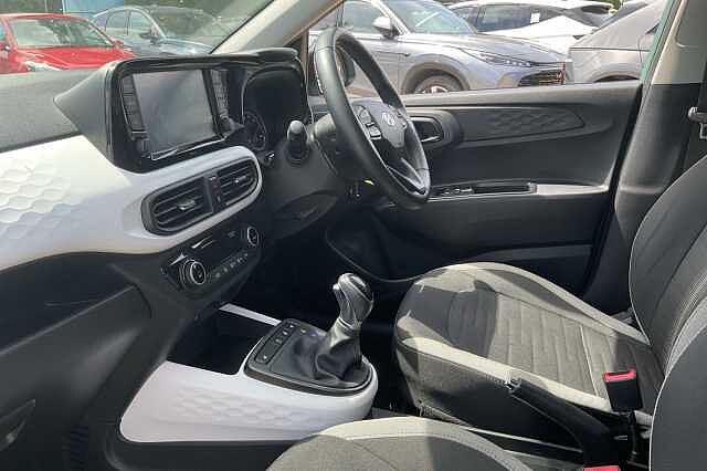 Hyundai i10 1.2 MPi Premium 5dr Auto