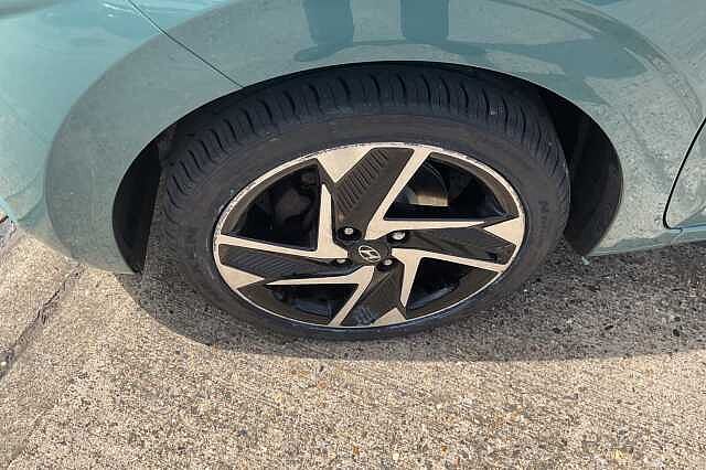 Hyundai i10 1.2 MPi Premium 5dr Auto