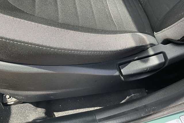 Hyundai i10 1.2 MPi Premium 5dr Auto