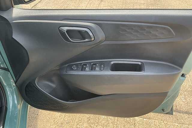 Hyundai i10 1.2 MPi Premium 5dr Auto