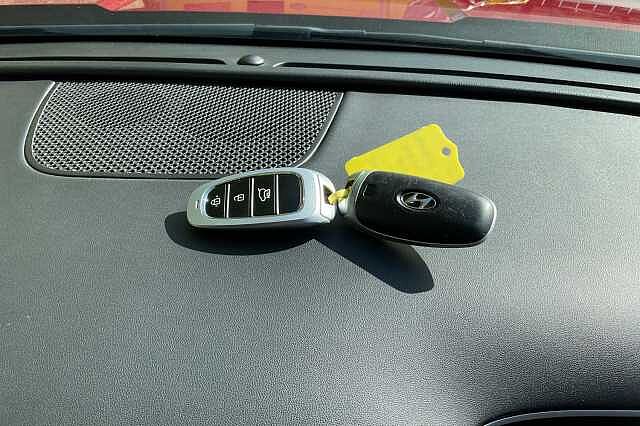 Hyundai TUCSON 1.6 TGDi Hybrid 230 Premium 5dr 2WD Auto