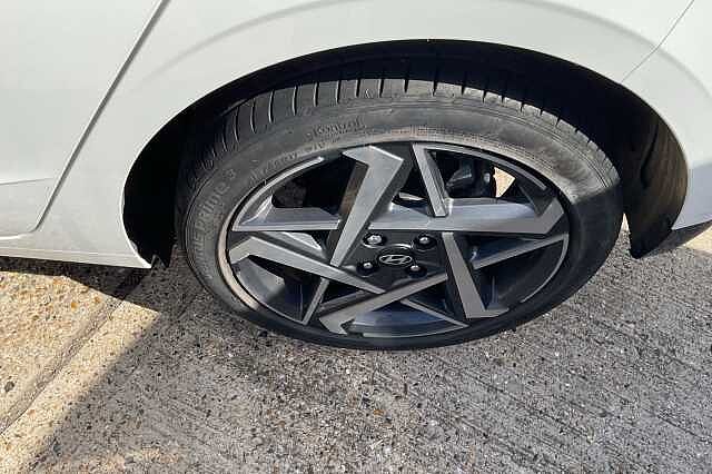Hyundai i20 1.0T GDi Premium 5dr
