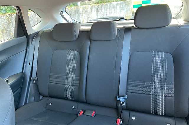 Hyundai i20 1.0T GDi 90 Element 5dr