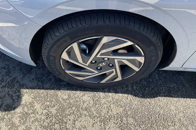 Hyundai i20 1.0T GDi 90 Element 5dr