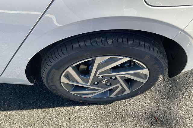 Hyundai i20 1.0T GDi 90 Element 5dr