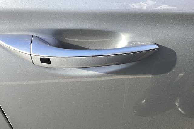 Hyundai IONIQ 1.6 GDi Hybrid DCT 2021MY Premium SE