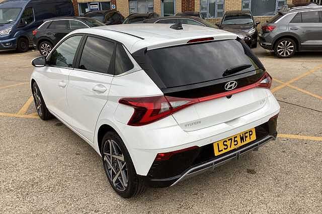 Hyundai i20 1.0T GDi Premium 5dr DCT Hatchback