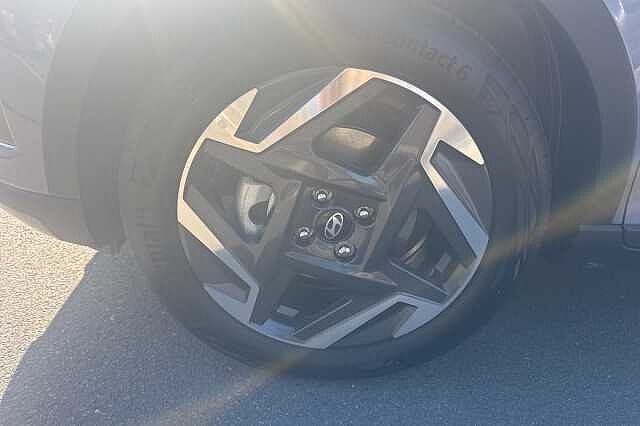 Hyundai Bayon 1.0 TGDi Premium 5dr DCT Hatchback