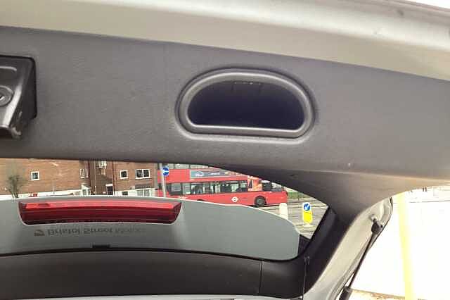 Hyundai KONA 150kW Premium 64kWh 5dr Auto