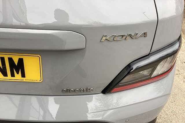 Hyundai KONA 150kW Premium 64kWh 5dr Auto