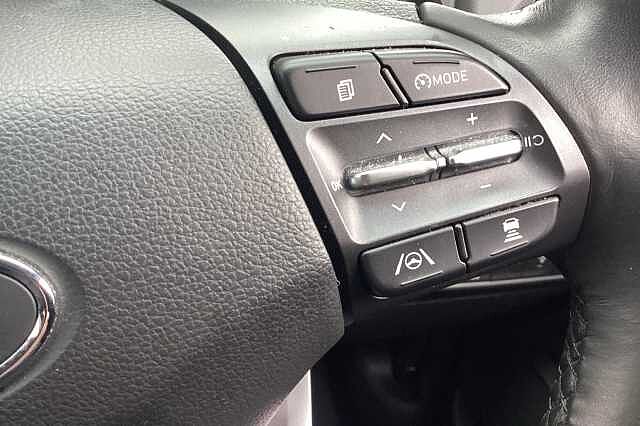 Hyundai KONA 150kW Premium 64kWh 5dr Auto