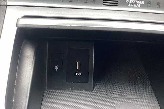 Hyundai KONA 150kW Premium 64kWh 5dr Auto