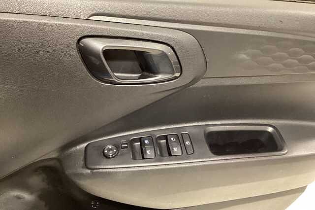 Hyundai i10 1.0 SE Connect 5 Door