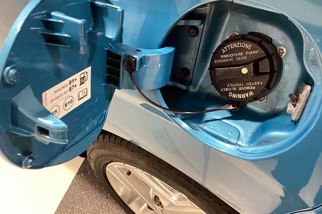 Hyundai i10 1.0 SE Connect 5 Door