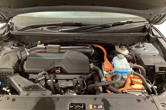 Hyundai TUCSON 1.6 TGDi Plug-in Hybrid Premium 5dr 4WD Auto