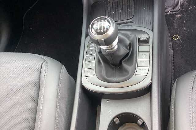 Hyundai KONA 1.6T 138 Ultimate 5dr