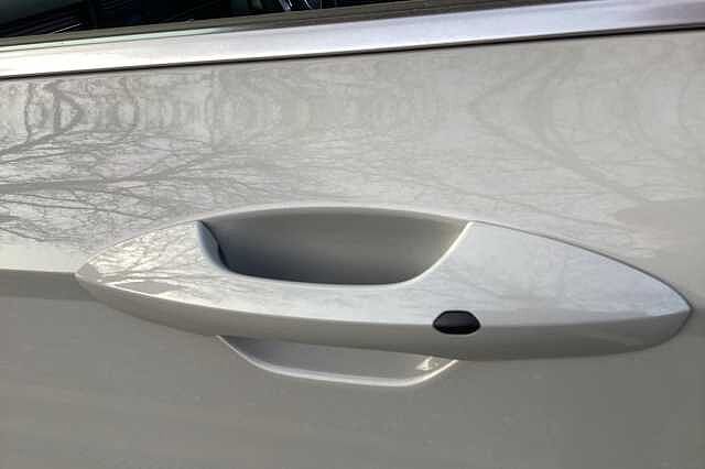 Hyundai KONA 1.6T 138 Ultimate 5dr