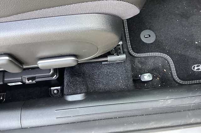 Hyundai KONA 1.6T 138 Ultimate 5dr