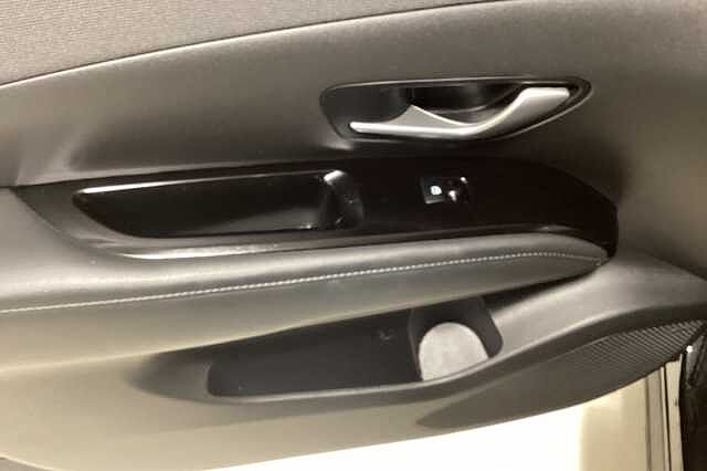 Hyundai TUCSON 1.6 TGDi Plug-in Hybrid Premium 5dr 4WD Auto