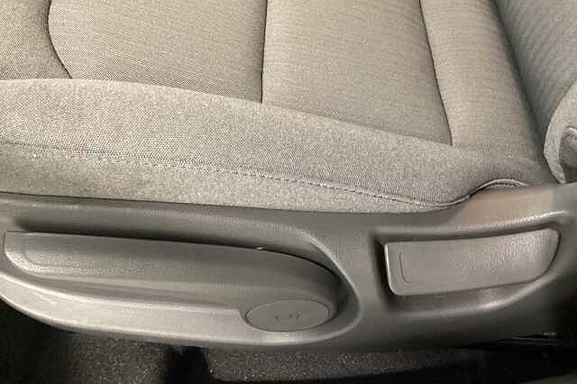 Hyundai IONIQ 100kW Premium 38kWh 5dr Auto