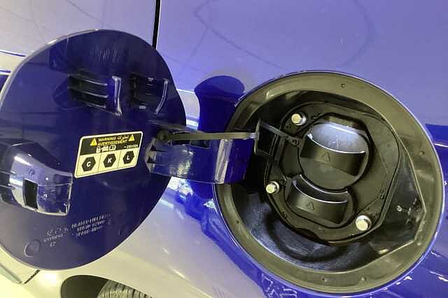 Hyundai IONIQ 100kW Premium 38kWh 5dr Auto