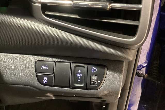 Hyundai IONIQ 100kW Premium 38kWh 5dr Auto