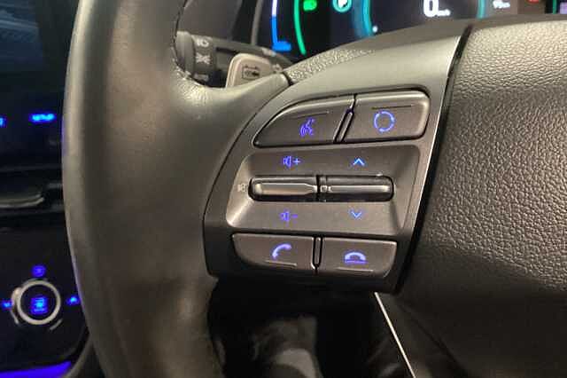 Hyundai IONIQ 100kW Premium 38kWh 5dr Auto