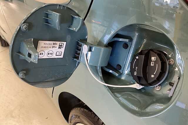 Hyundai I10 1.2 [79] Premium 5dr Auto [Nav]