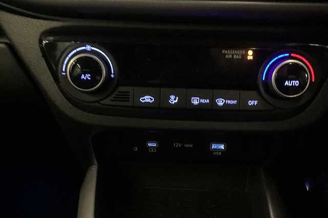 Hyundai I10 1.2 [79] Premium 5dr Auto [Nav]