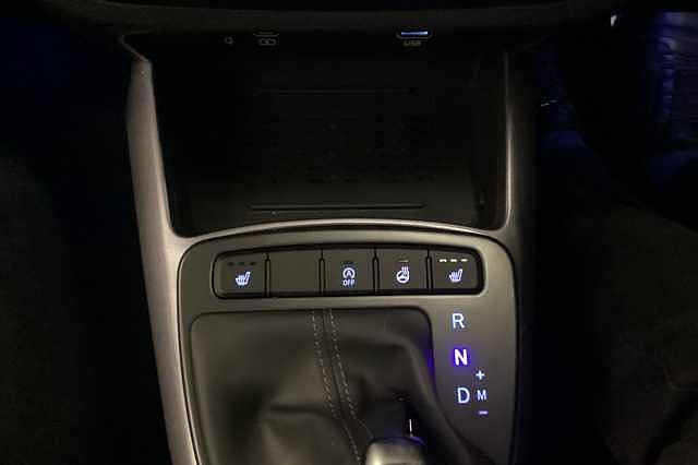 Hyundai I10 1.2 [79] Premium 5dr Auto [Nav]