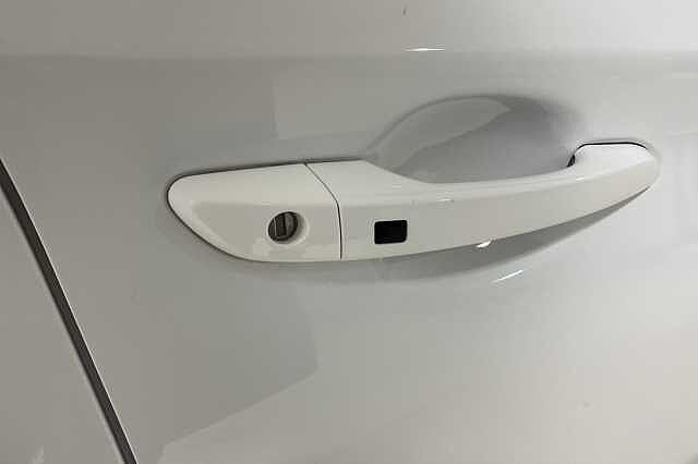 Hyundai KONA 150kW Premium 64kWh 5dr Auto