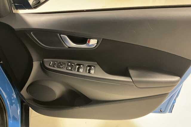 Hyundai KONA 1.6 GDi Hybrid Premium 5dr DCT
