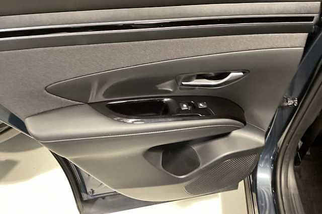 Hyundai TUCSON 1.6 TGDi Plug-in Hybrid Ultimate 5dr 4WD Auto