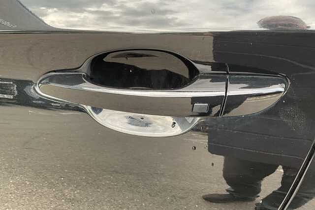 Hyundai KONA 1.6 GDi Hybrid Ultimate 5dr DCT