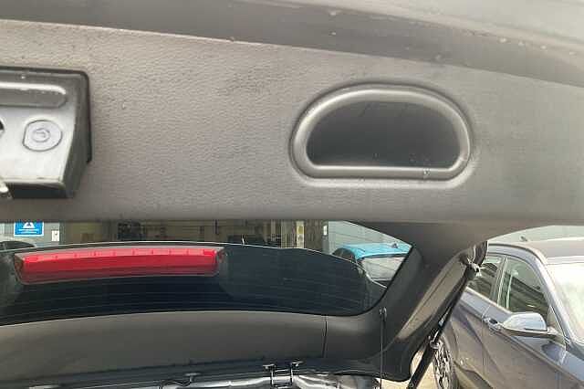 Hyundai KONA 1.6 GDi Hybrid Ultimate 5dr DCT