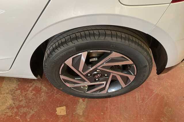 Hyundai i20 1.0T GDi 90 Element 5dr
