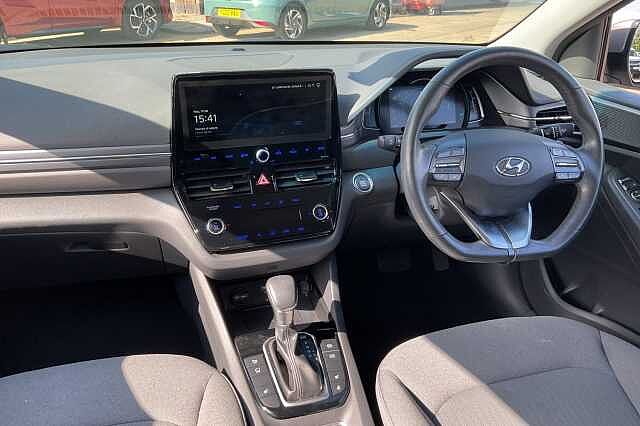 Hyundai IONIQ 1.6 GDi Hybrid Premium 5dr DCT