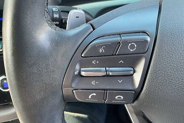 Hyundai IONIQ 1.6 GDi Hybrid Premium 5dr DCT