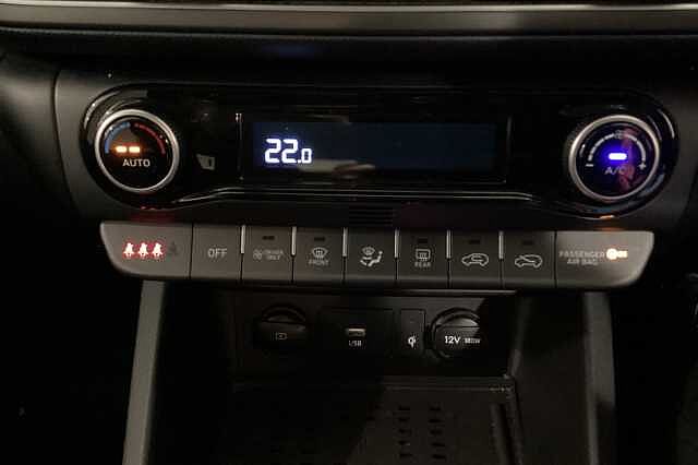 Hyundai KONA 1.6 GDi Hybrid Premium 5dr DCT