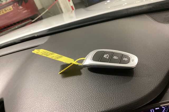 Hyundai SANTA FE 1.6 TGDi Hybrid Premium 5dr 4WD Auto