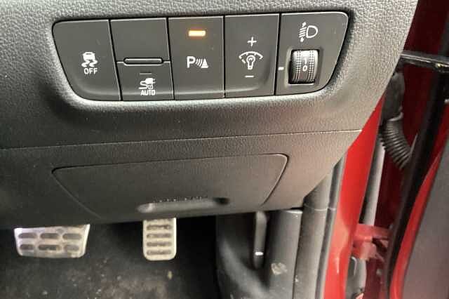 Hyundai KONA 150kW Premium 64kWh 5dr Auto