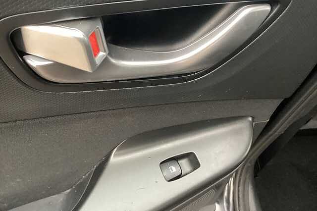 Hyundai KONA 1.6 GDi Hybrid SE Connect 5dr DCT
